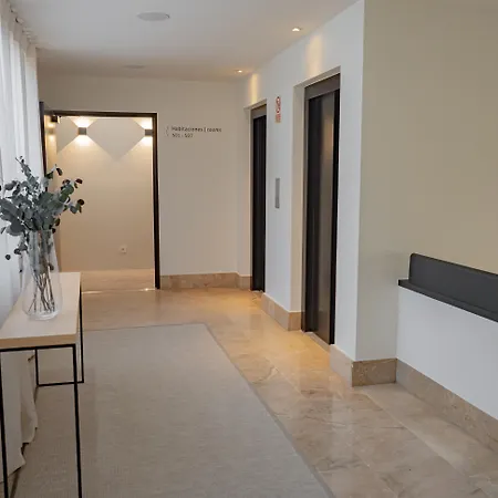 Отель Oriente 3*