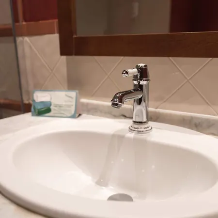 オリエンテ ホテル