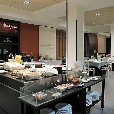 فندق Oriente 3*