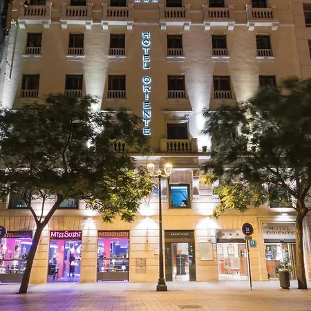 オリエンテ ホテル サラゴサ